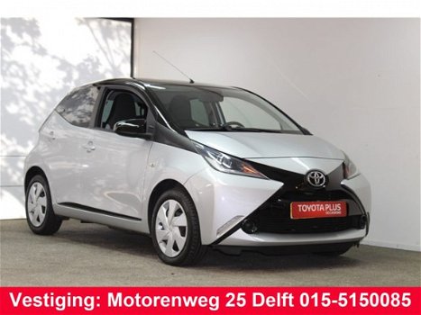 Toyota Aygo - 1.0 VVT-XPLAY BI-TONE Camera.1e Eig - 1