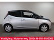 Toyota Aygo - 1.0 VVT-XPLAY BI-TONE Camera.1e Eig - 1 - Thumbnail