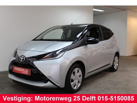 Toyota Aygo - 1.0 VVT-XPLAY BI-TONE Camera.1e Eig - 1