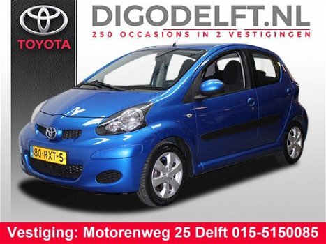 Toyota Aygo - 1.0-12V Comfort Blue 5 drs . Airco.Sportvelgen - 1