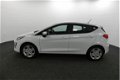 Ford Fiesta - 1.1 Trend 85PK | Airco | Trekhaak | Bluetooth | Cruise | - 1 - Thumbnail