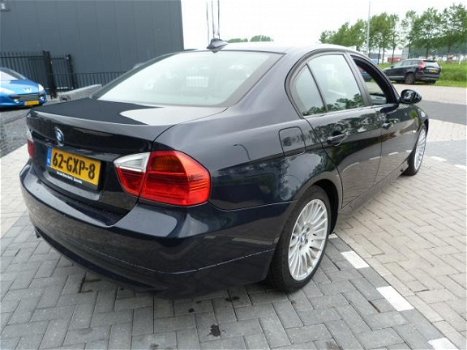 BMW 3-serie - 318i Business Line Navi, Clima, NL Auto - 1