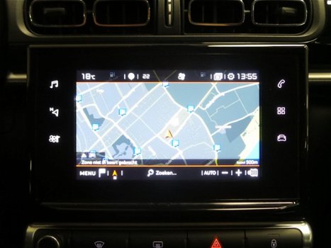 Citroën C3 - 1.2 PureTech 110pk Shine met Navigatie en Camera - 1