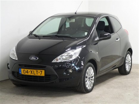 Ford Ka - 1.2 69pk Titanium X met Airconditioning en Lichtmetalen velgen - 1