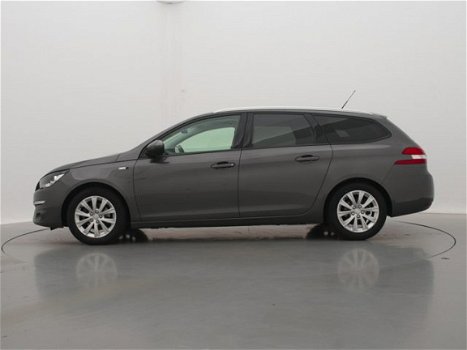 Peugeot 308 SW - 1.2 110pk Style | Navigatie | Panoramadak | Donker getint glas | Trekhaak | 16