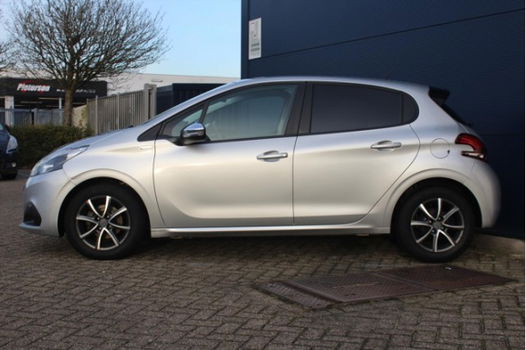 Peugeot 208 - 1.2 Puretech 82pk 5D Urban Soul NAVI l CRUISE l LMV - 1