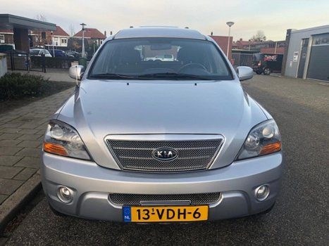 Kia Sorento - 2.5 CRDI VGT Adventure (Grijs Kenteken) /NAVI/PDC/Cr. Cntrl - 1