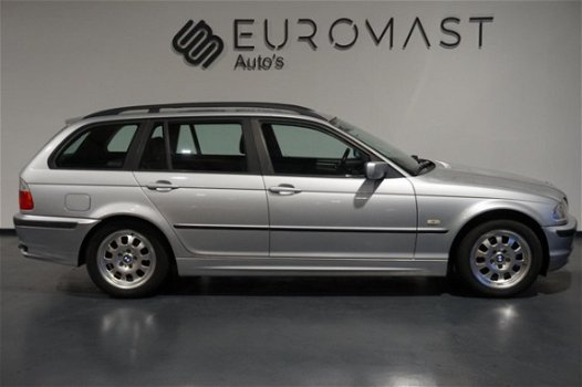 BMW 3-serie Touring - 318i Executive Airco/Cruise/Nieuw Apk - 1