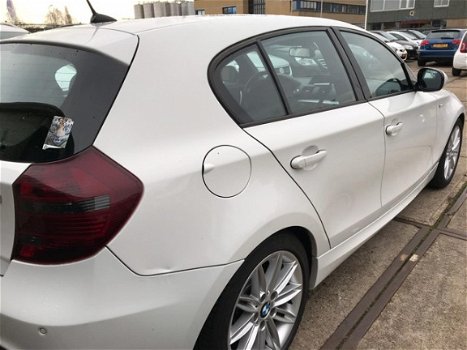 BMW 1-serie - 118i High Executive Bj.2011 / M-pakket / automaat / schuifdak - 1