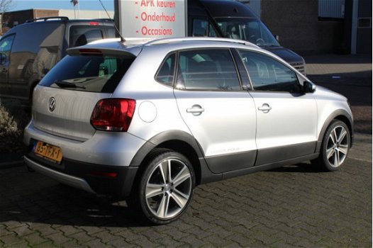 Volkswagen Polo - 1.4-16V Cross Clima Camera 17Inch Roofrail Cruise.C Audio Elek p.Cv - 1