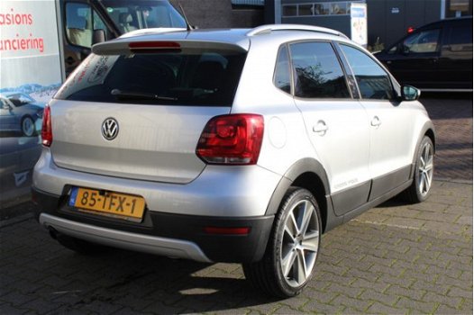 Volkswagen Polo - 1.4-16V Cross Clima Camera 17Inch Roofrail Cruise.C Audio Elek p.Cv - 1