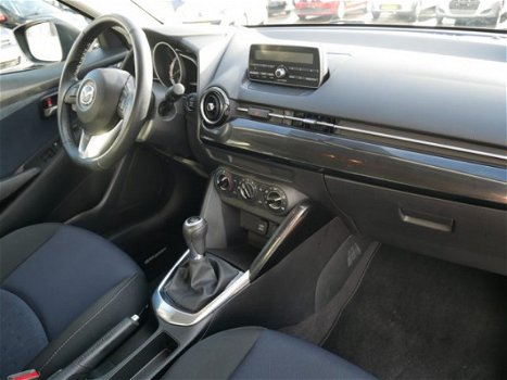 Mazda 2 - 2 1.5 Skyactiv Airco, Elekt Pakket, Weinig Km - 1