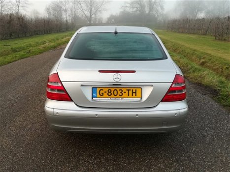 Mercedes-Benz E-klasse - 320 Elegance Automaat | Xenon | Leder | Cruise - 1