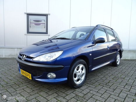 Peugeot 206 SW - 1.4 X-line * AIRCO / APK / BWJ 2003 - 1