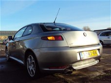 Alfa Romeo GT - 2.0 JTS Progression