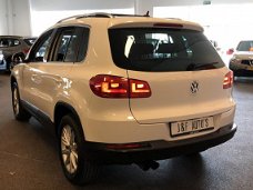 Volkswagen Tiguan - 1.4 TSI Sport&Style PANODAK, ECC AIRCO, NAVI,