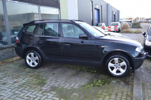 BMW X3 - 2.0i Introduction - 1