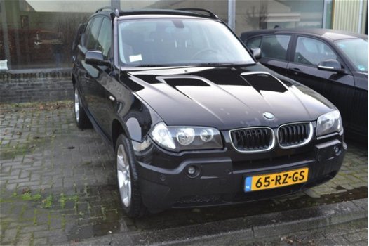 BMW X3 - 2.0i Introduction - 1