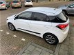 Hyundai i20 - 1.2 HP i-Motion Premium Clima/Cruise/16inch - 1 - Thumbnail