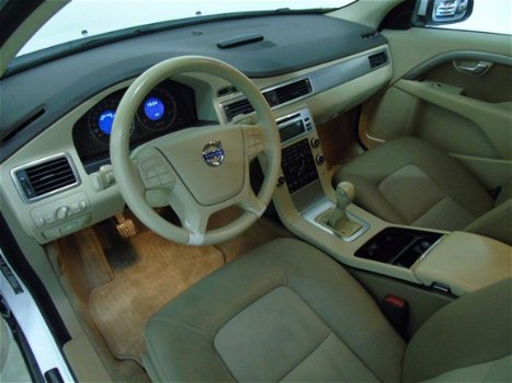 Volvo V70 - 2.4D Kinetic Cruise control (bj 2009) - 1
