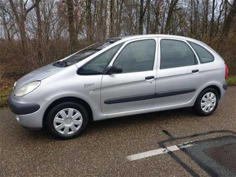 Citroën Xsara Picasso - 1.8i-16V Différence 2 Apk 12-2020 - 1