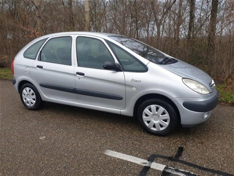 Citroën Xsara Picasso - 1.8i-16V Différence 2 Apk 12-2020 - 1