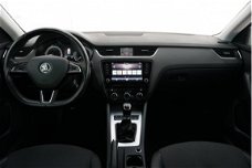 Skoda Octavia - 1.0 TSI Greentech Ambition Business | Adaptieve Cruise | Climate control | Trekhaak