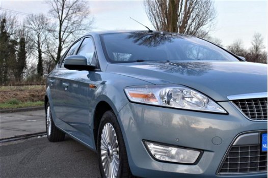 Ford Mondeo - 2.0-16V Titanium FlexiFuel - 1