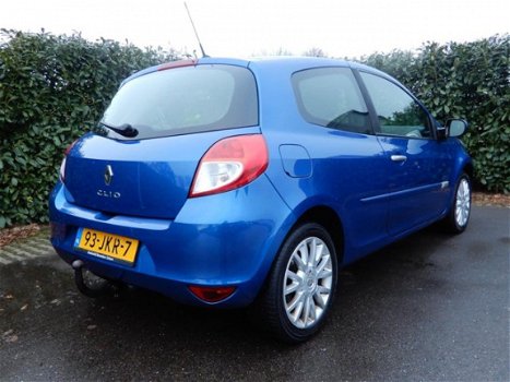 Renault Clio - 1.2 TCe Sélection Business Sport origineel Nederlandse auto met NAP - 1