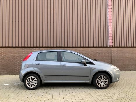 Fiat Grande Punto - 1.4 Dynamic 5drs Automaat 2007 APK NAP - 1