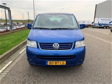 Volkswagen Transporter Caravelle - 2.5 TDi 332 Comf. * APK OP AFLEVERING * AIRCO * NAP * BEARLOCK