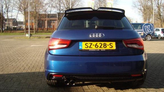 Audi A1 Sportback - 1.4 TFSISportPro line S ABS, 2X S-line, Bi-Xenon, CC, ESP, ESD, ECC, - 1