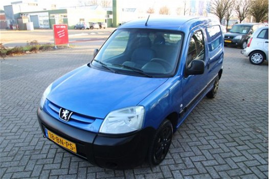 Peugeot Partner - 170C 2.0 HDI Avantage | Nette Auto | Elektrische ramen | APK 22-05-2020 - 1