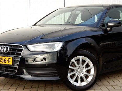 Audi A3 Sportback - 1.6 TDI 110pk S-tronic Ambition Pro Line, PDC, Navi, Clima - 1