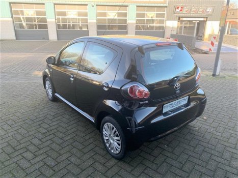 Toyota Aygo - 1.0 VVT-i Comfort / Airco / APK / 5 Deurs / - 1