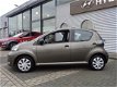 Toyota Aygo - 1.0 VVT-i Now Airco - 1 - Thumbnail