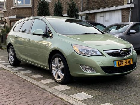 Opel Astra Sports Tourer - 1.4 Turbo Edition - 1