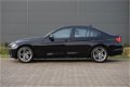 BMW 3-serie - 320i Executive AUTOMAAT/NAVI/DAK/TREKHAAK - 1 - Thumbnail