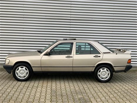 Mercedes-Benz 190-serie - 2.0 Apk (04-03-2021) *ROESTVRIJ - 1