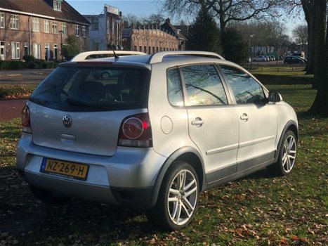 Volkswagen Polo - 1.4 TDI Cross airco cruisecontrol 2008 nieuwe apk velgen - 1