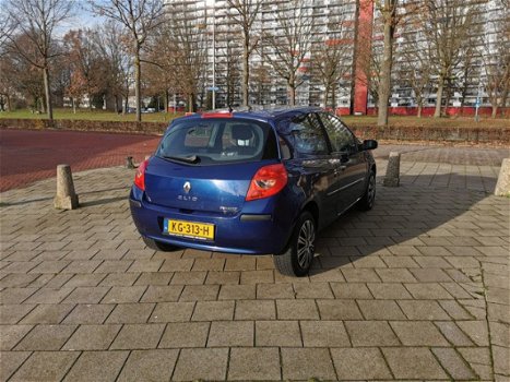 Renault Clio - 1.2-16V Authentique APK 09-'20/AIRCO/ELEK.PAKKET/RADIO&CD/NETTE AUTO/NAP - 1