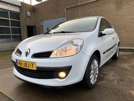 Renault Clio - 1.2-16V Collection - 1