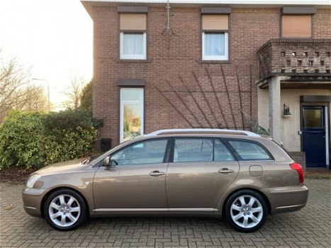 Toyota Avensis Wagon - 2.0 VVTi Executive 1e Eig/LederBek/Airco - 1