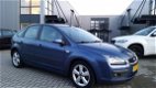 Ford Focus - 1.6-16V First Edition 5 Deurs - 1 - Thumbnail