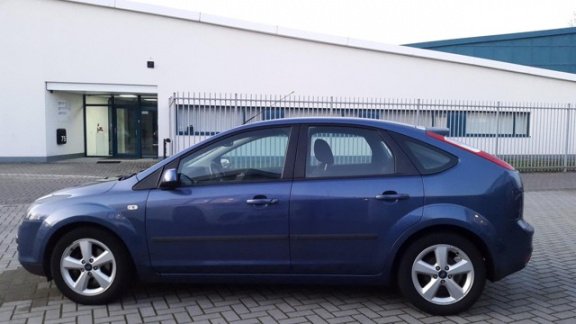 Ford Focus - 1.6-16V First Edition 5 Deurs - 1