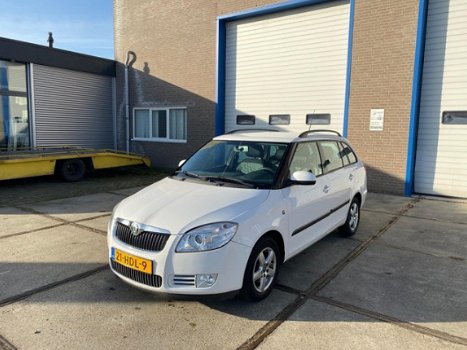 Skoda Fabia Combi - 1.4 TDI Greenline super nette auto 1ste eigenaarnwe distrubutie riem goedkoop - 1