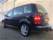 Volkswagen Touran - 1.9 TDI Business NAP NWE APK 2021 Airco Trekhaak Elektrische Pakket - 1 - Thumbnail