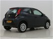 Toyota Aygo - 1.0 VVT-i x-play | NL-Auto | Facelift Model | Fabr Garantie t/m 02-2022 | - 1 - Thumbnail