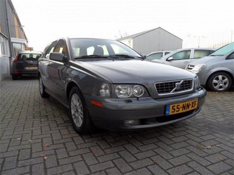 Volvo V40 - 1.9 D Europa NETTE AUTO - 1