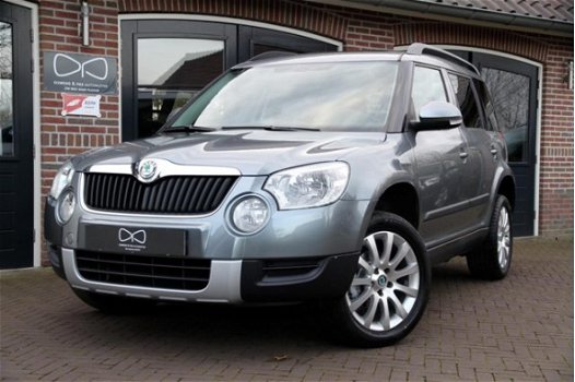 Skoda Yeti - 1.2 TSI Ambition | PANORAMADAK | AUTOMAAT | AIRCO - 1